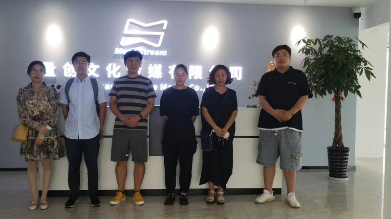 品牌材质与工艺：批发厂家如何避开“看起来一样”的坑